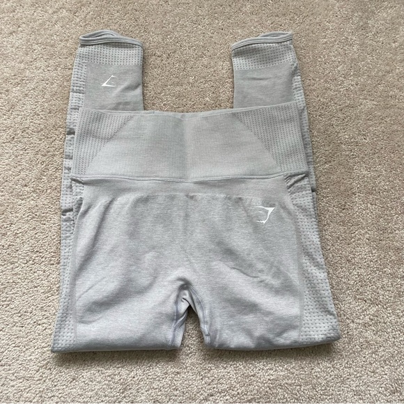 Gymshark Light Grey Leggings - Picture 5 of 6